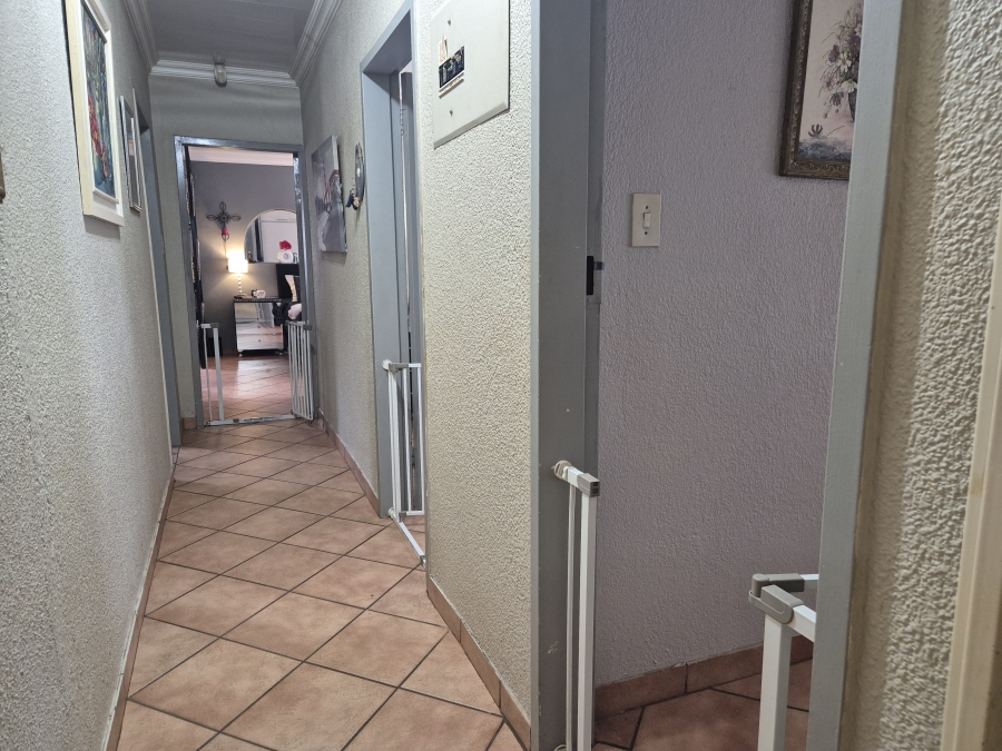 3 Bedroom Property for Sale in Flimieda North West